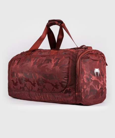 VENUM - TRAINER LITE SPORTS BAG - CAMO/BURGUNDY