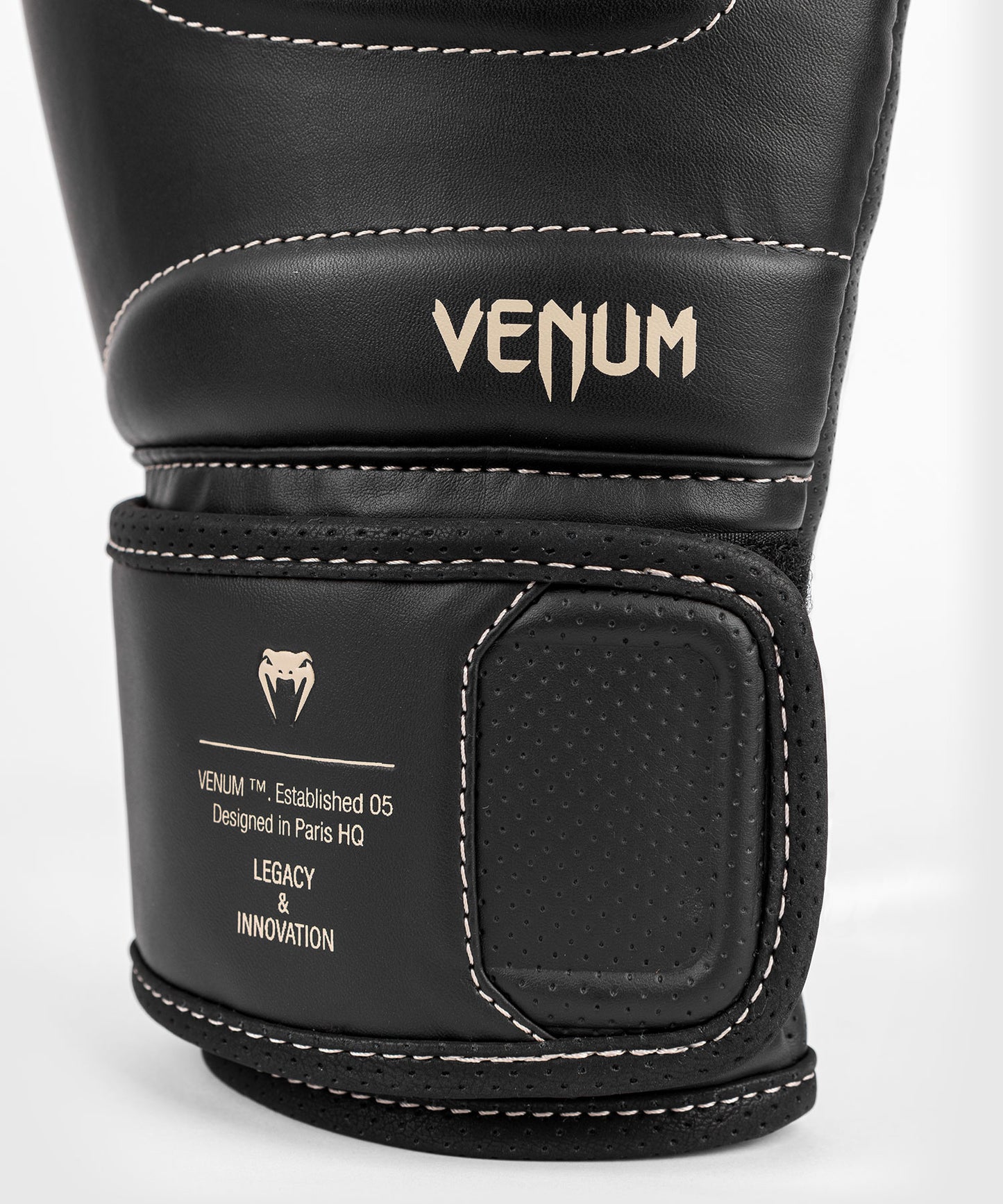 Venum - Impact Evo Boxhandschuhe - Schwarz
