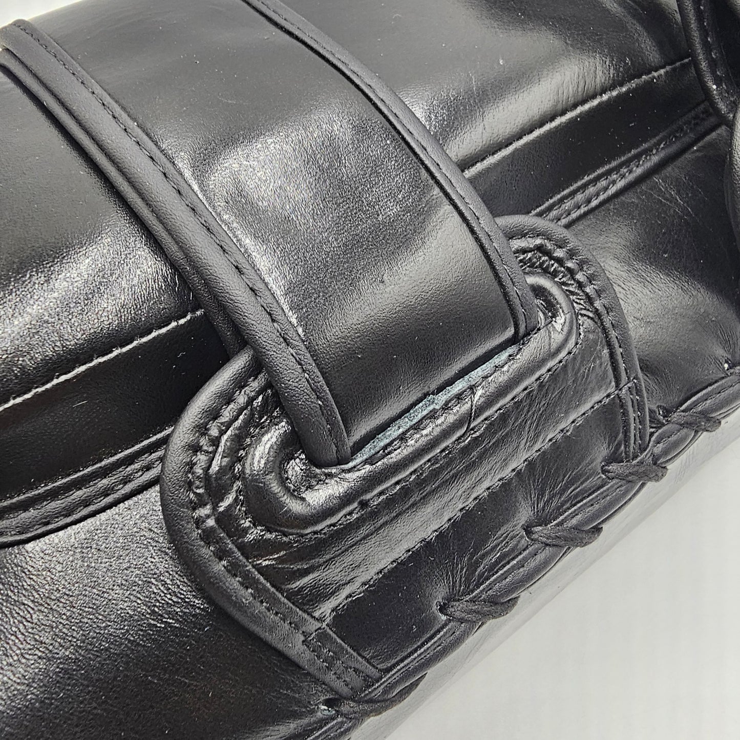 Evolution Sports - Thai Pratze Leder