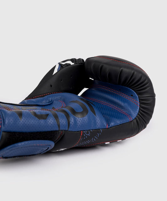 Venum - TEKKEN 8 - Jin Kazama Boxhandschuhe - Blau/Schwarz/Weiß