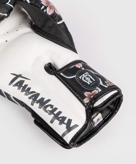 Venum -  Tawanchay X Boxhandschuhe – Schwarz/Weiß