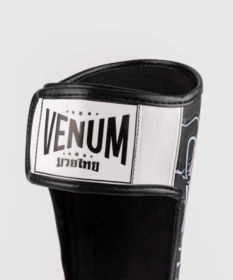 Venum - Tawanchay Schienbeinschoner – Schwarz/Weiß